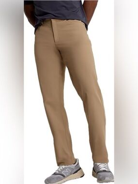VRST Mens Comuter  Athletic Fit Golf Pant, Delta Brown 30x32